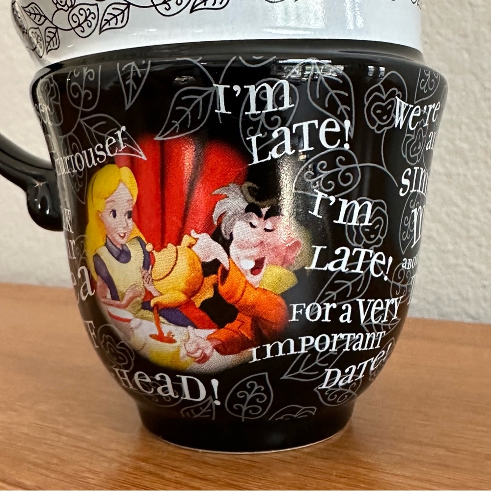 Disney - Alice in Wonderland - Drink Me - Triple “Stacked” Mug - Picture 4 of 8